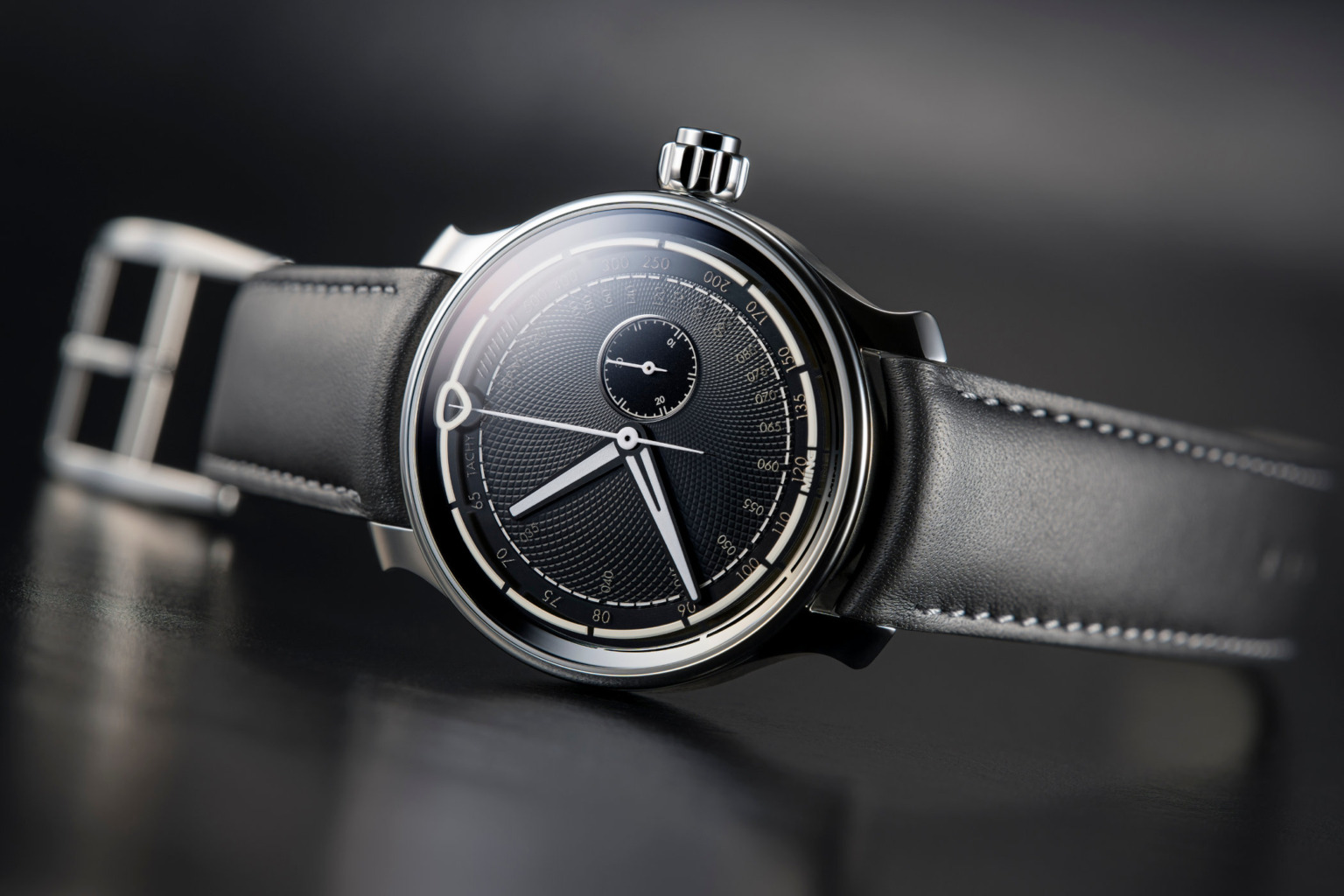 MING kỷ niệm 5 năm thành lập khi ra mắt chiếc đồng hồ Ming 37.04 Monopusher